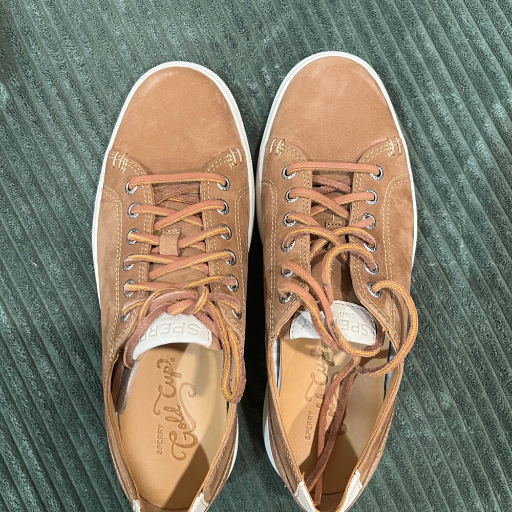 Sperry Men’s Brown Suede Low-Top Lace-Up Sneakers